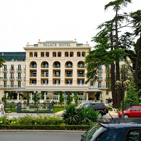 Casino Portorož – simbol razkošja in zabave na slovenski obali