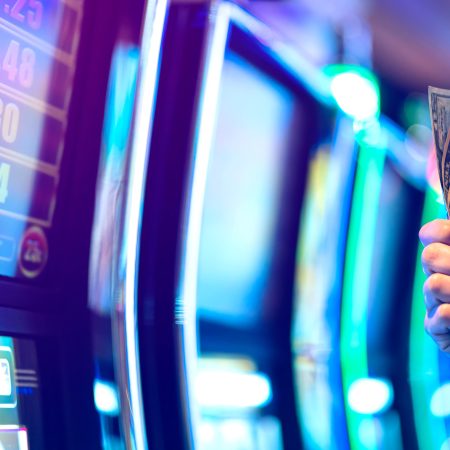 Kako igrati online casino v Sloveniji za pravi denar (čeprav so nekatere igralnice blokirane)